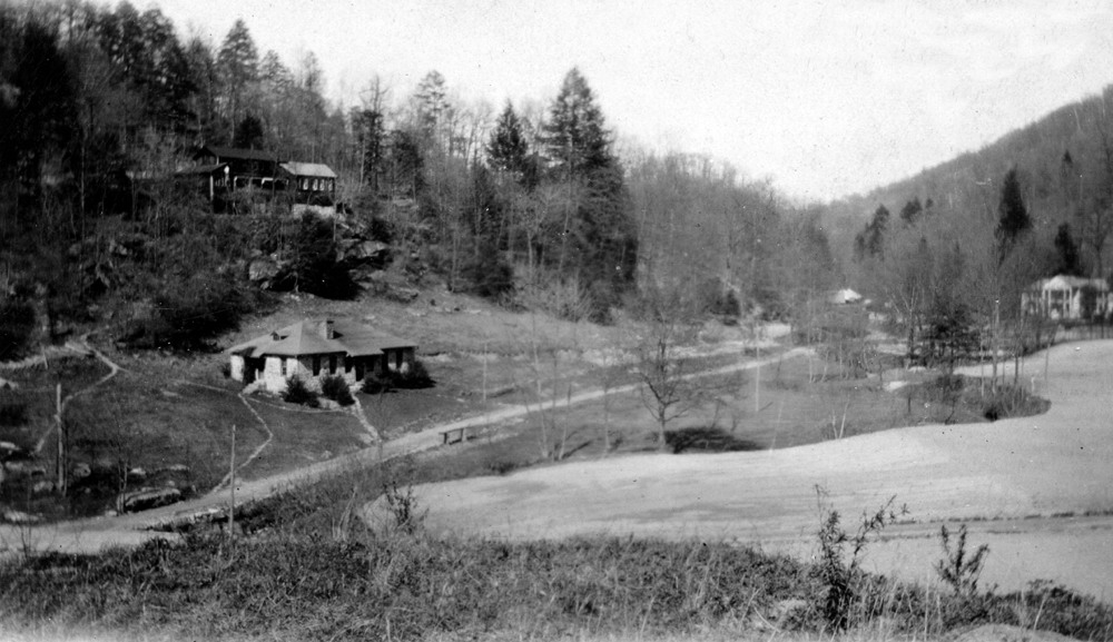 JUBILEE Doctors Cottage ; Dr. EMMA and Dr. FRANCIS TUCKER Correspondence 1947