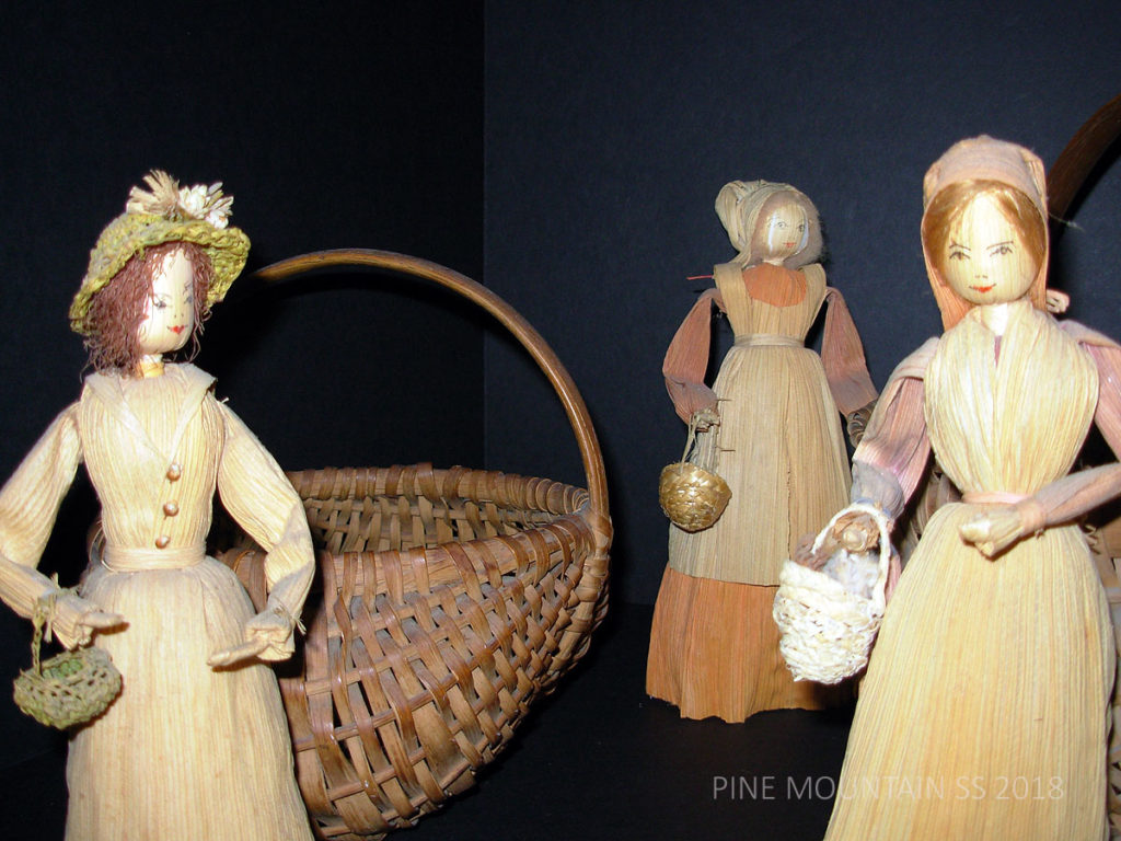 ARTS AND CRAFTS Corn Husk Dolls ; POSTS by Topic