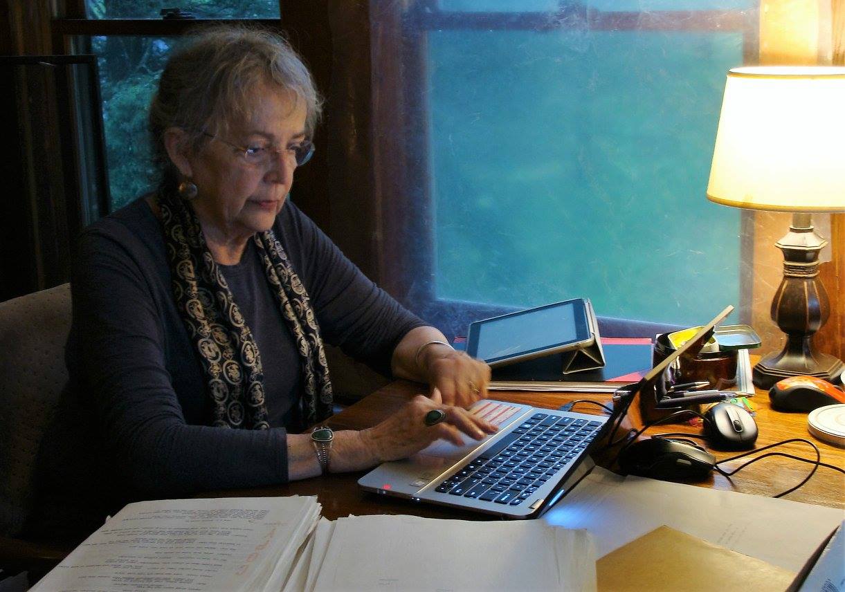 ARCHIVE About Helen Hayes Wykle Student, Co-editor, Board