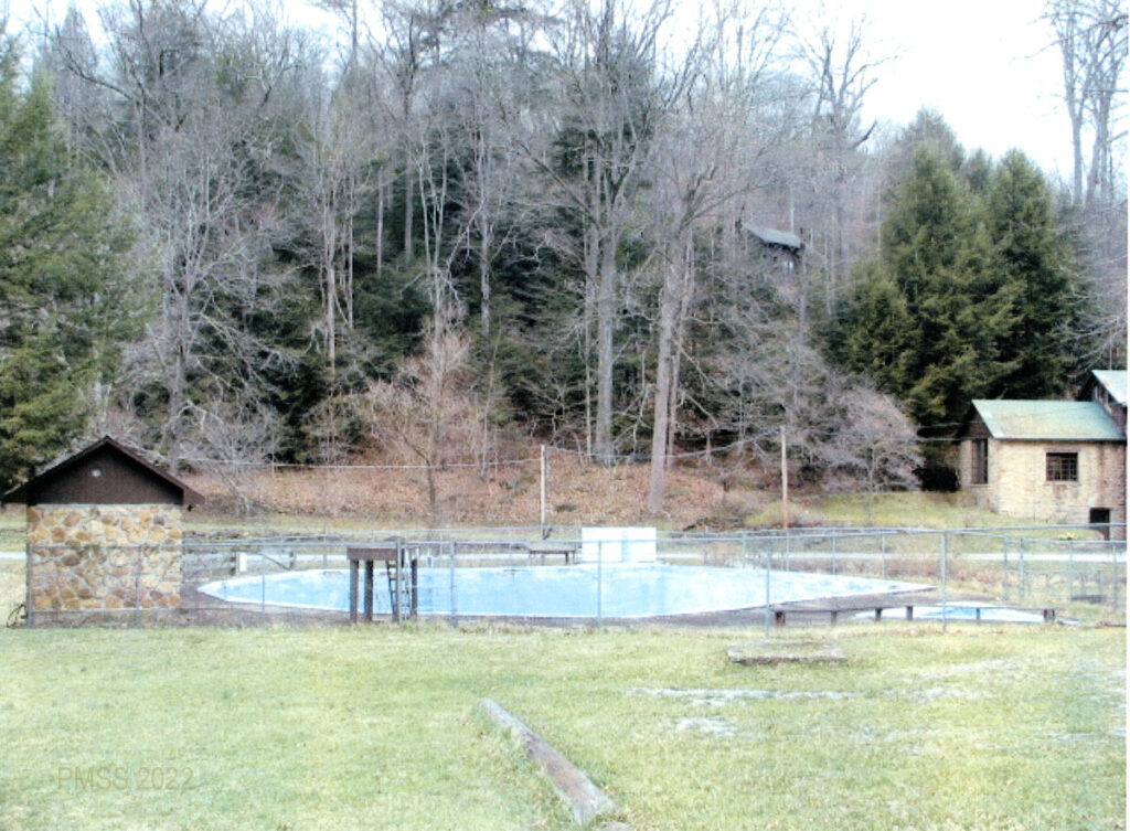 SWIMMING POOL Site, Dimensions and Photographs