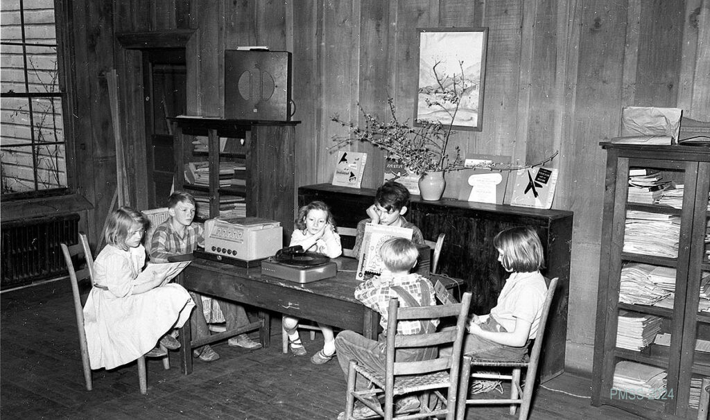 ARTHUR W. DODD PHOTOGRAPHS 1940s PMSS School Classes